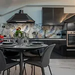 Apartment Casa Ela Genoa